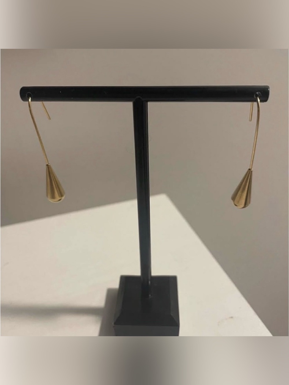 Elegant Gold Drop Earrings